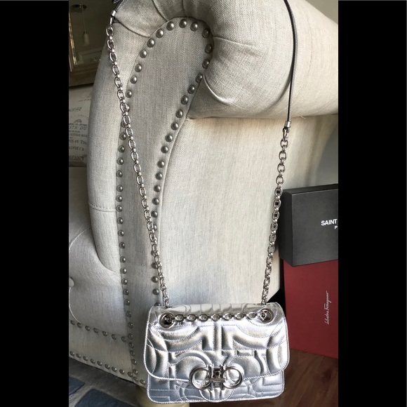 Salvatore Ferragamo Gancini Quilted Shoulder Bag - Picture 6 of 8